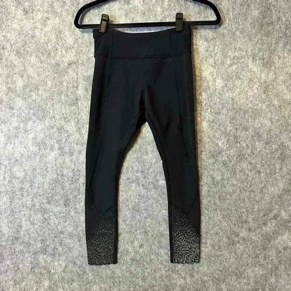 Lululemon Tight Stuff High-Rise Tight - Size 4 - Picture 2 of 7